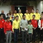 Hội chữ thập đỏ Nghệ an và câu lạc bộ Mô tô trao quà 5 triệu đồng cho  ông Đào Tất Lập có hoàn cảnh khó khăn